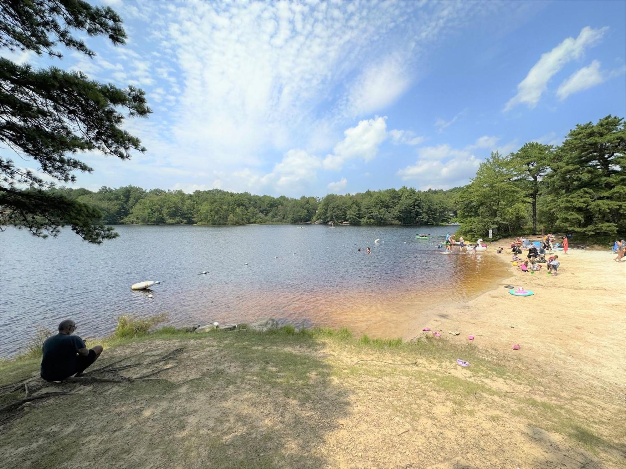 Wow!! Ultimate Pocono Retreat, Hot Tub, Game Room, Deck, Lakes, Skiing, Pools Long Pond Exterior foto