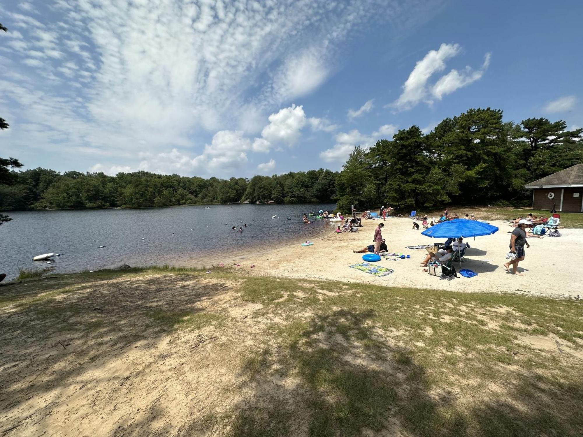 Wow!! Ultimate Pocono Retreat, Hot Tub, Game Room, Deck, Lakes, Skiing, Pools Long Pond Exterior foto