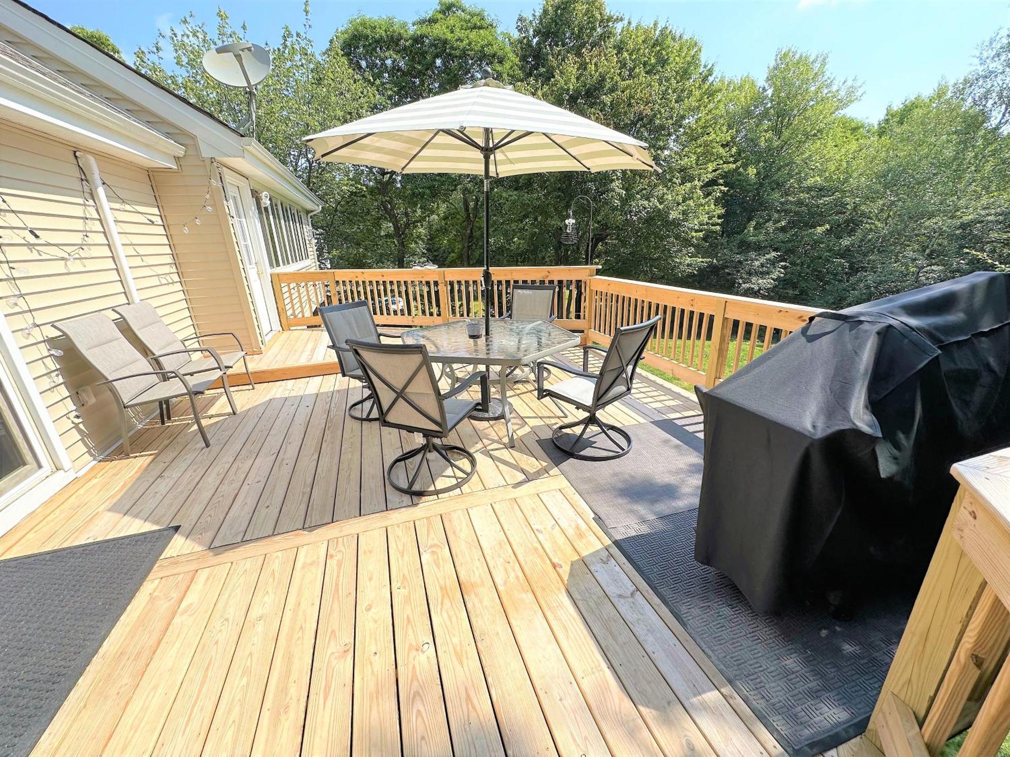Wow!! Ultimate Pocono Retreat, Hot Tub, Game Room, Deck, Lakes, Skiing, Pools Long Pond Exterior foto